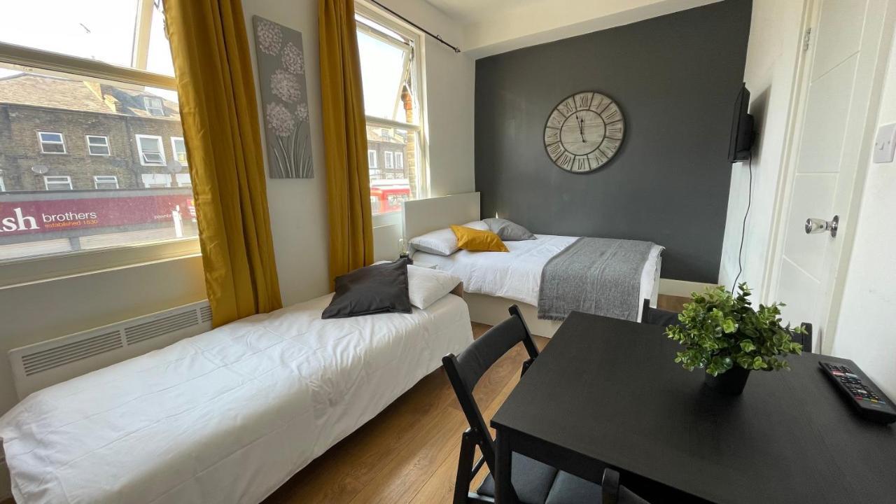 Lovely Studio Flat In The Heart Of Holloway. Londýn Exteriér fotografie